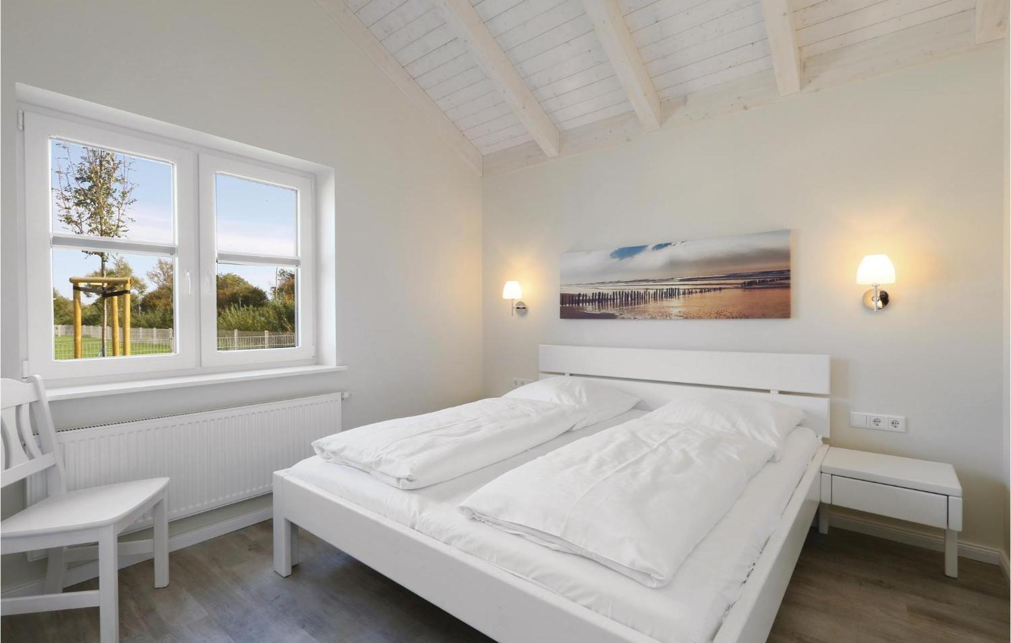 Awesome Home In Dagebuell With Kitchen Eksteriør billede