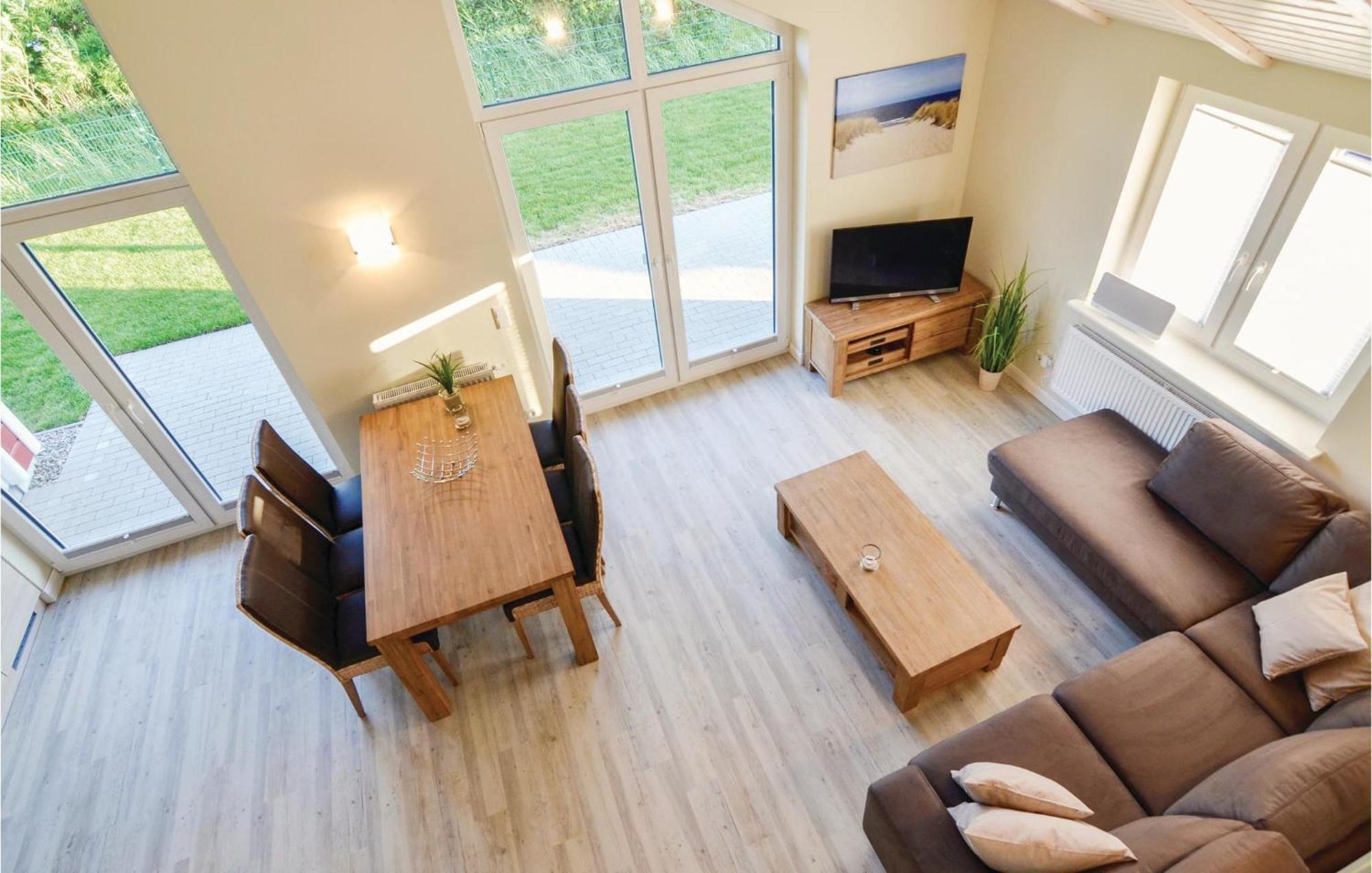 Awesome Home In Dagebuell With Kitchen Eksteriør billede